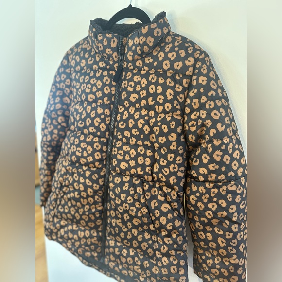 Thereabouts Girls Hooded Heavyweight Puffer Jacket NWT Multiple Sizes Available - Picture 3 of 11